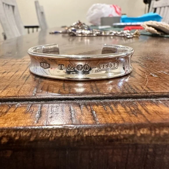 Tiffany and co thick bracelet clearance
